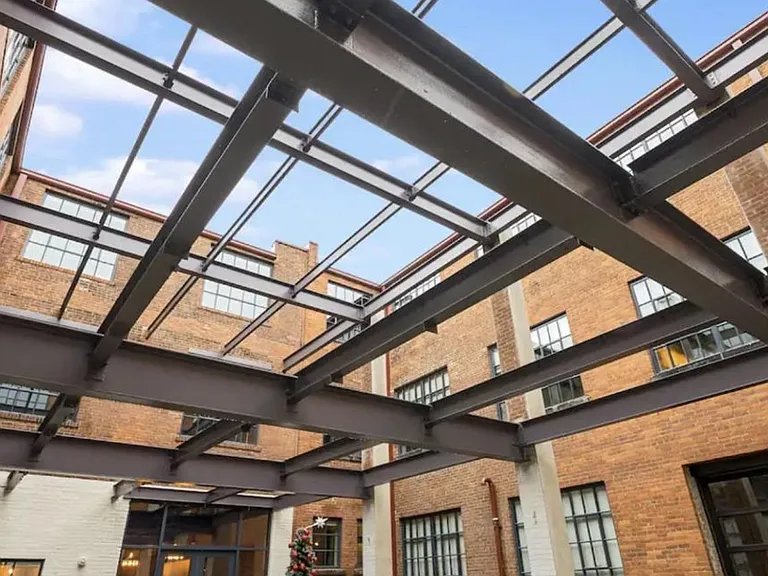 2125 Superior Living — Photo 3