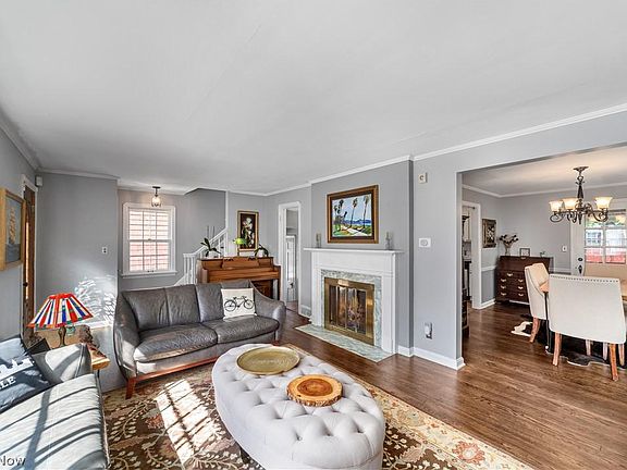 4th image of 2893 Lakeview Ave