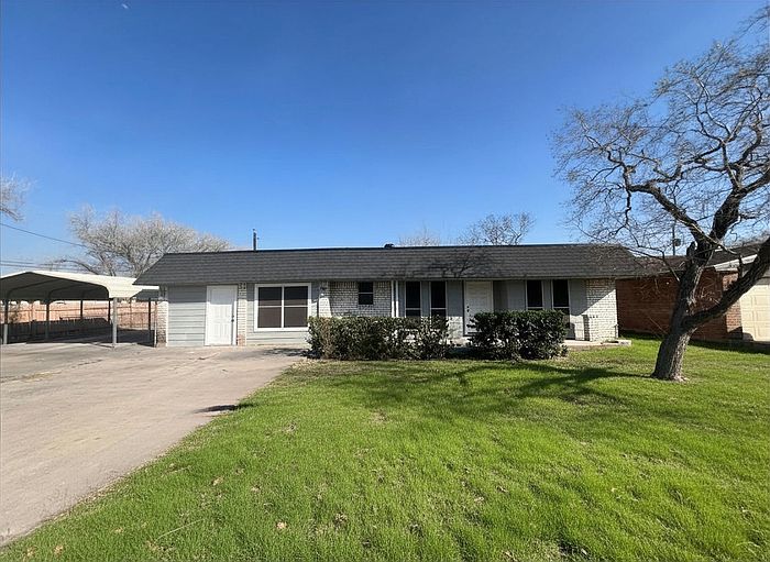 1st image of 1110 Falcon Dr