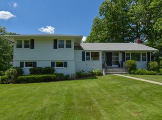 60 Somerset Rd, New Rochelle, NY 10804