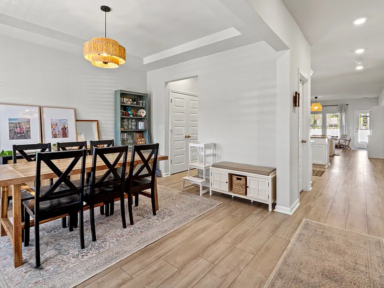 9060 Island Shore Ave — Photo 22
