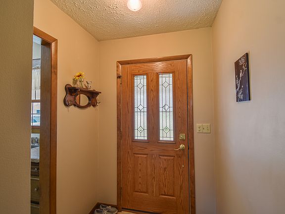 4th image of 1507 S Oak St