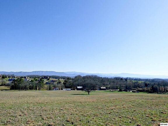 4th image of 7 Valley Home Rd