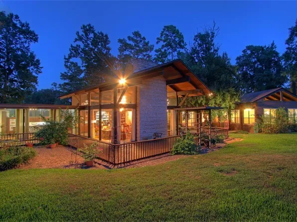 146 Billandrea Ln, Conroe, TX 77304