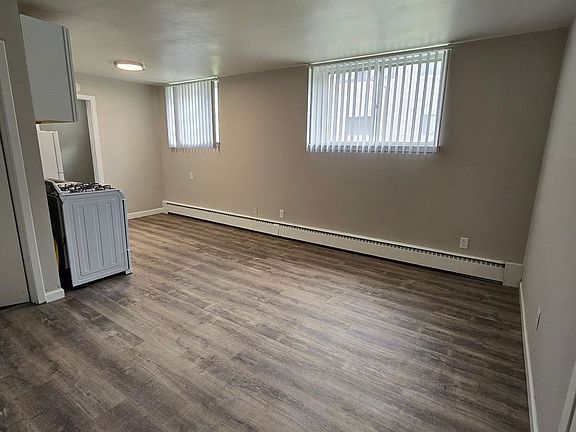 3rd image of 1707 Thomas Ave W #1715-1