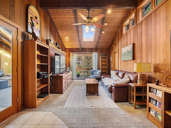 4th image of 26903 Trask River Rd