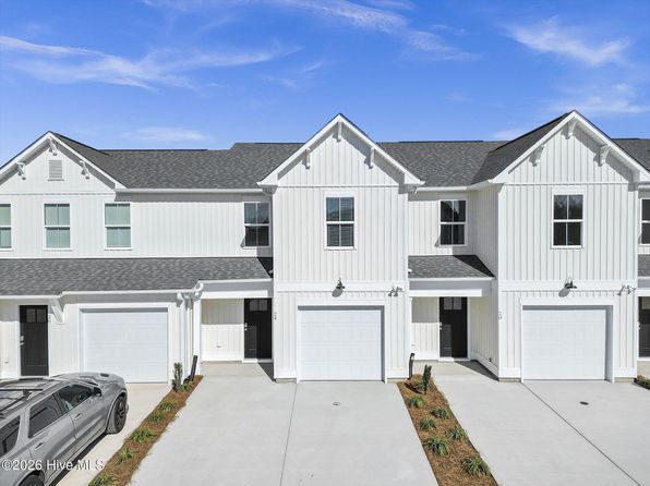 24 W Farley Dr