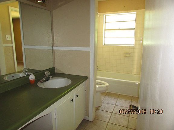 5th image of 2103 W Harold St