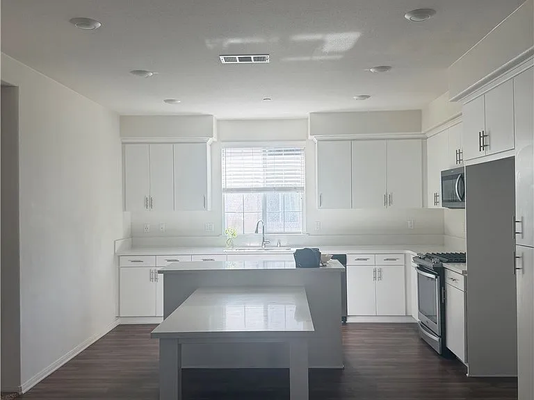 7357 Solstice Pl — Photo 5