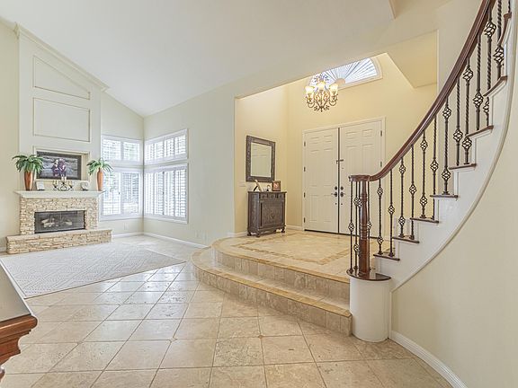 2nd image of 32218 Joaquin Dr