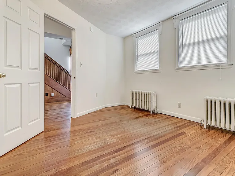 9038 Rhode Island Ave — Photo 8