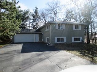 36 Bayview Ct, Montello, WI 53949