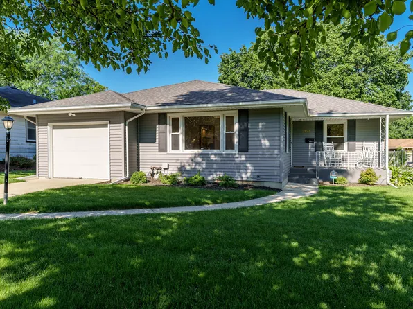 2323 Nebraska Rd, Rockford, IL 61108