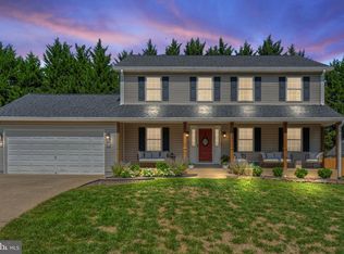 7589 Myers Ct, Warrenton, VA 20187