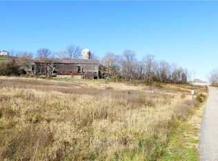 7 Silvertail Rd, Chester, NY 10918