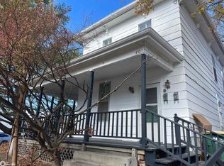 409 W Hempstead Ave, Fairfield, IA 52556