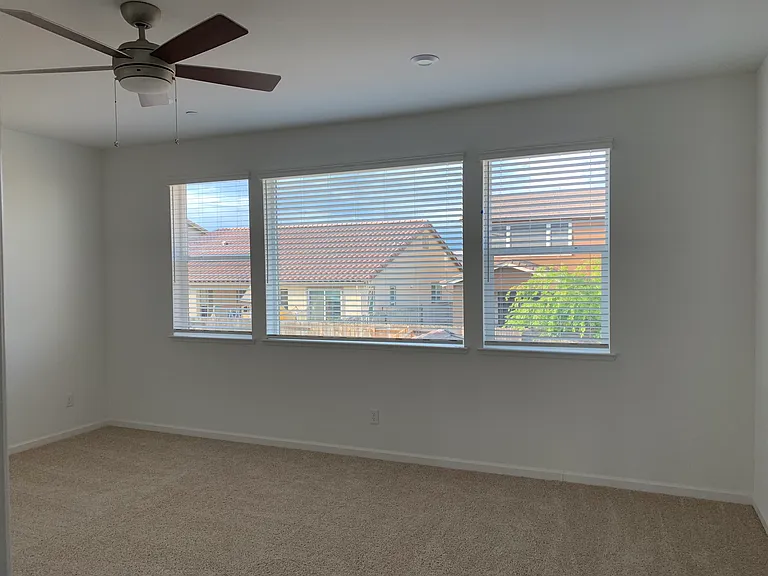 6081 Summerwind Dr — Photo 28