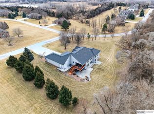 10030 S 162nd St, Omaha, NE 68136