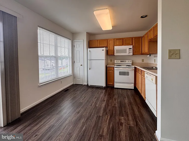 10002 Gander Ct — Photo 9