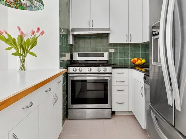 130 West 67th Street image 5 of 17