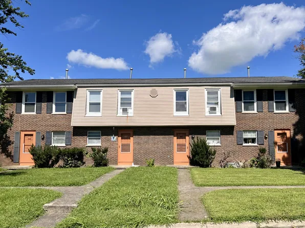 443 Oxford Dr #445-447-449, Winchester, KY 40391