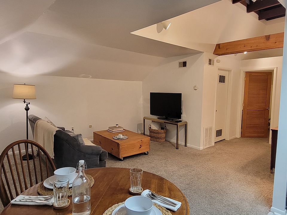 From Kitchen/Dining area, showing living room