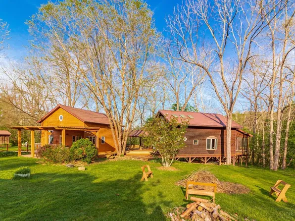 1225 Stoney Rd, Peebles, OH 45660