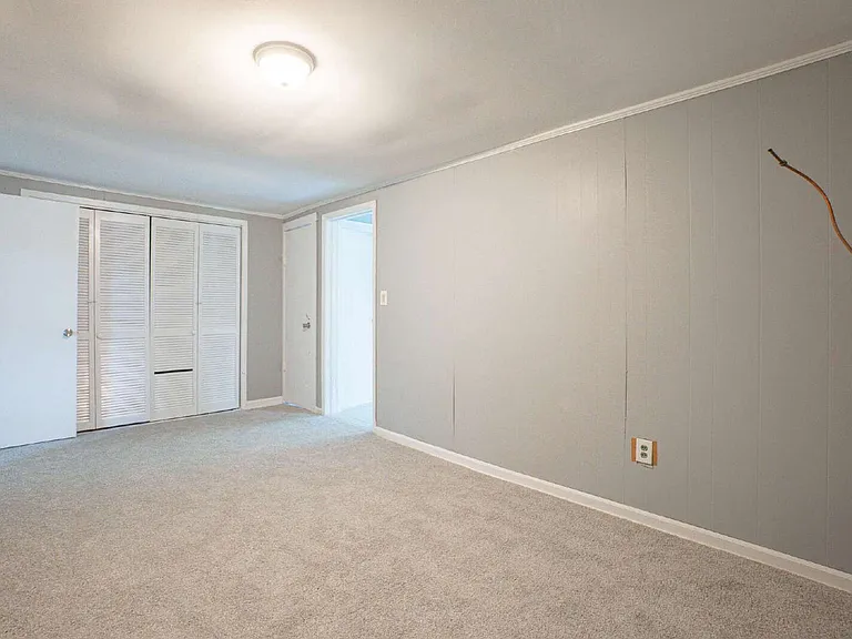 5570 Keith Rd — Photo 14