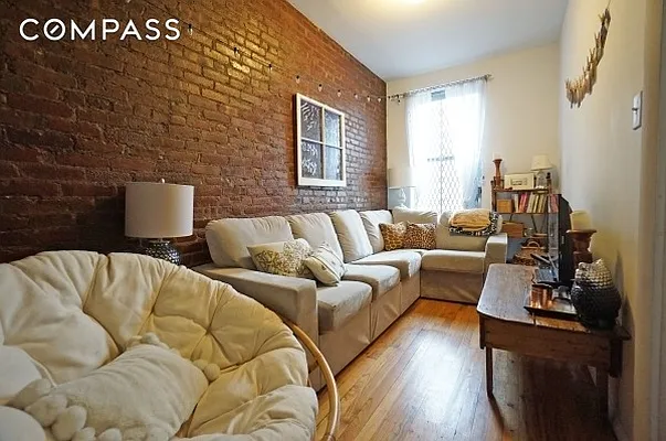 Rented by Compass | media 3
