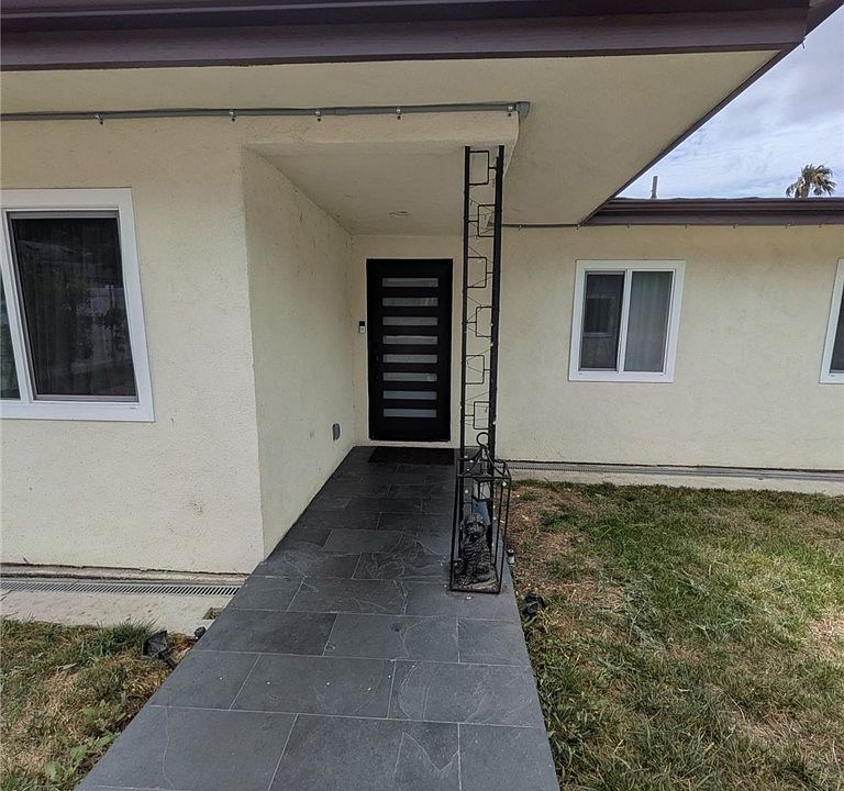1st image of 4741 Don Pio Dr