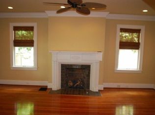 912 Richmond Rd, Lexington, KY 40502