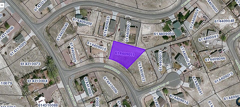 1st image of 810 S Dogwood Dr