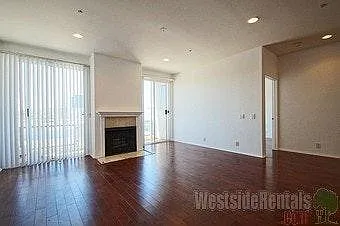8349 Blackburn Avenue — Photo 4