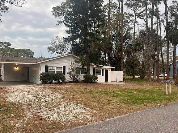 3rd image of 7119-7121 Oakwood Dr