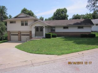 8754 W 79th Cir, Overland Park, KS 66204
