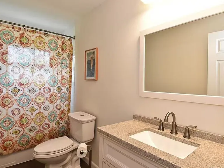21 McDermott Cir — Photo 16