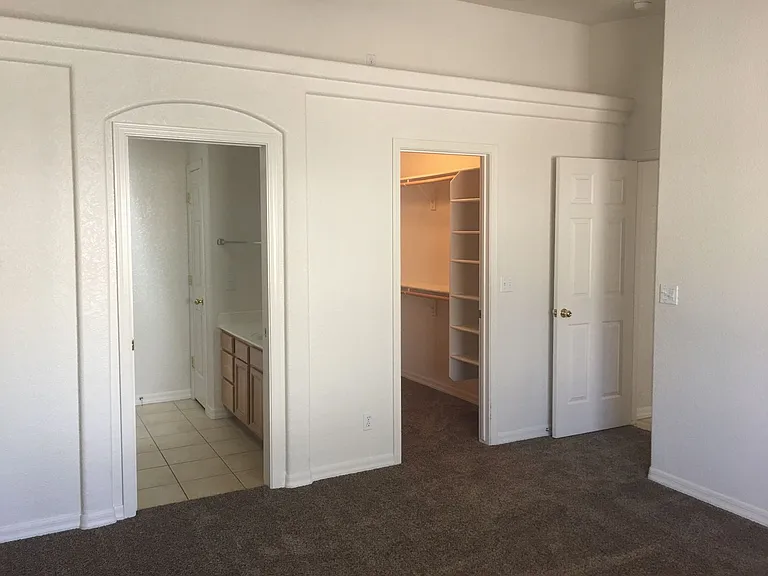 3301 Tolteca Dr — Photo 11