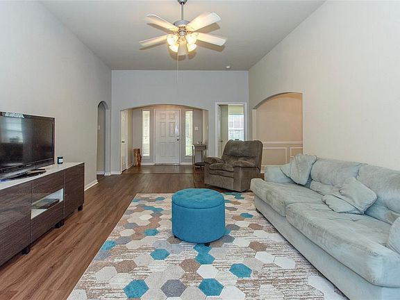 5th image of 17603 Marl Way