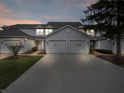 880 Overlook Ridge Dr, Cleveland, OH, 44109