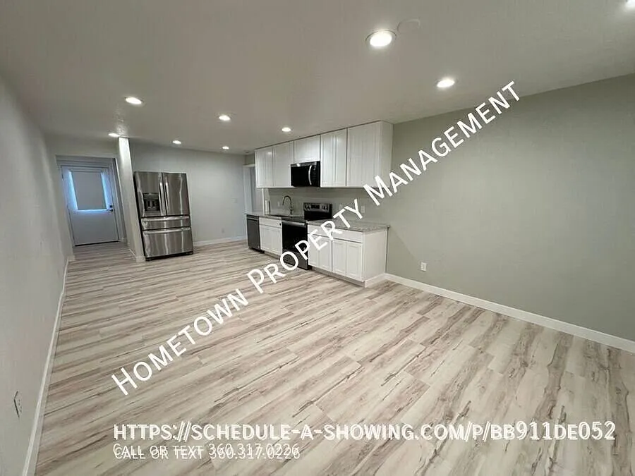1 Bedroom Plus Office in Downtown Olympia - Utilities Included! — Photo 1