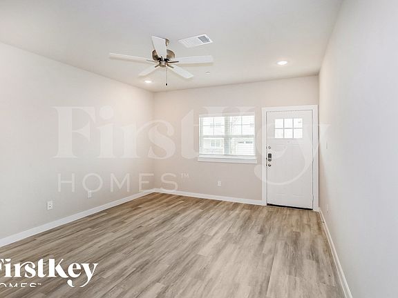 2nd image of 315 Niki Dr