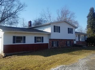 12799 Troyer Ave NW, Uniontown, OH 44685