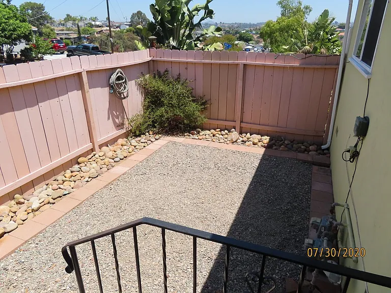 Roseview — Photo 8