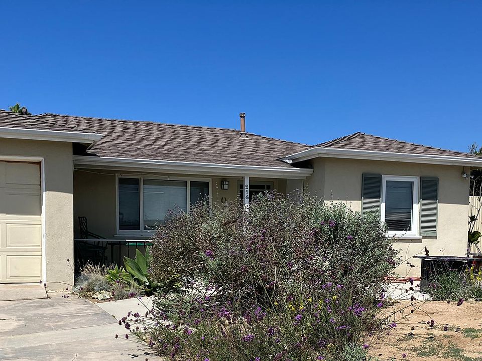 Street view of entire 2-unit property