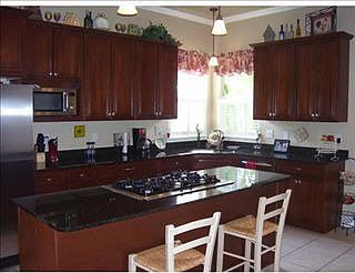 3rd image of 121 Meredith Pl