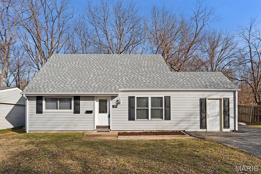 308 Mulberry Ln photo 1