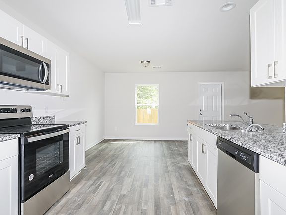 3rd image of 14141 Harlequin Dr