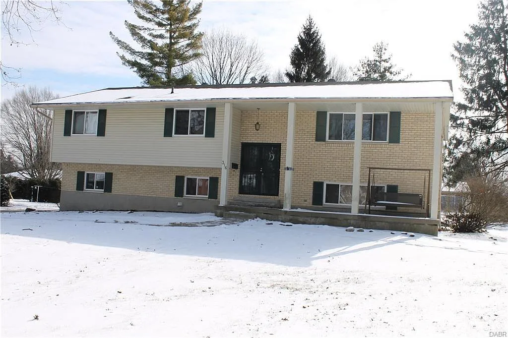 316 Magnolia Ave photo 1