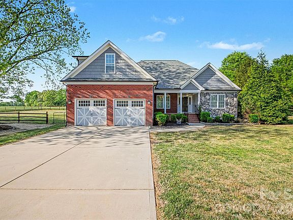 2nd image of 3604 Rilla Hamilton Rd