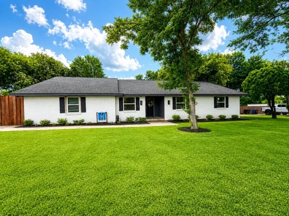 112 Lariat Trl, Ovilla, TX 75154